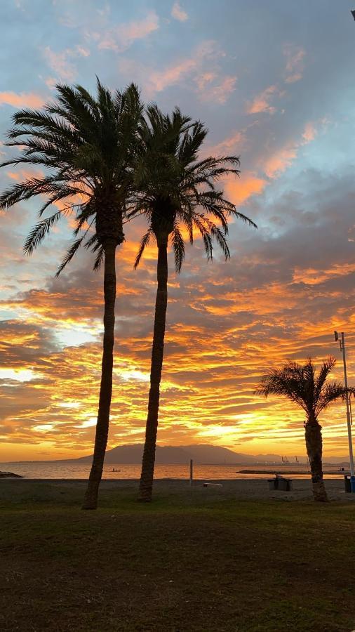 Casa Carmen Atico Primera Linea De Playa Málaga Kültér fotó