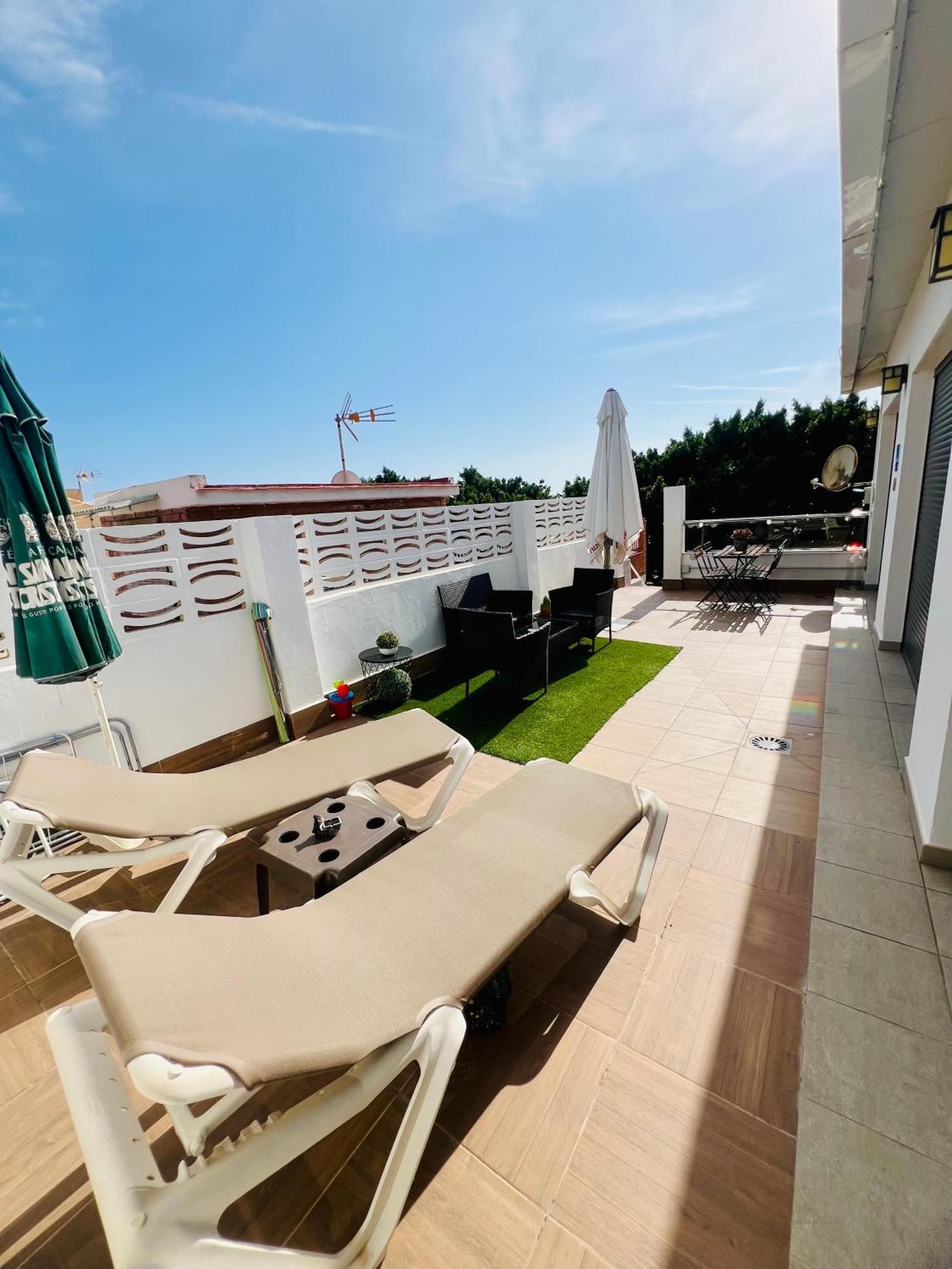 Casa Carmen Atico Primera Linea De Playa Málaga Kültér fotó